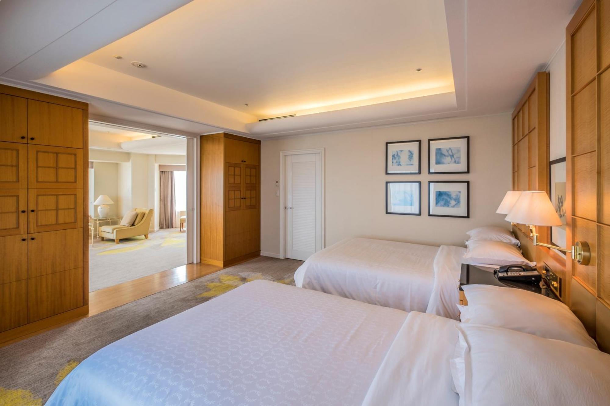 Sheraton Grande Ocean Resort Міядзакі Екстер'єр фото