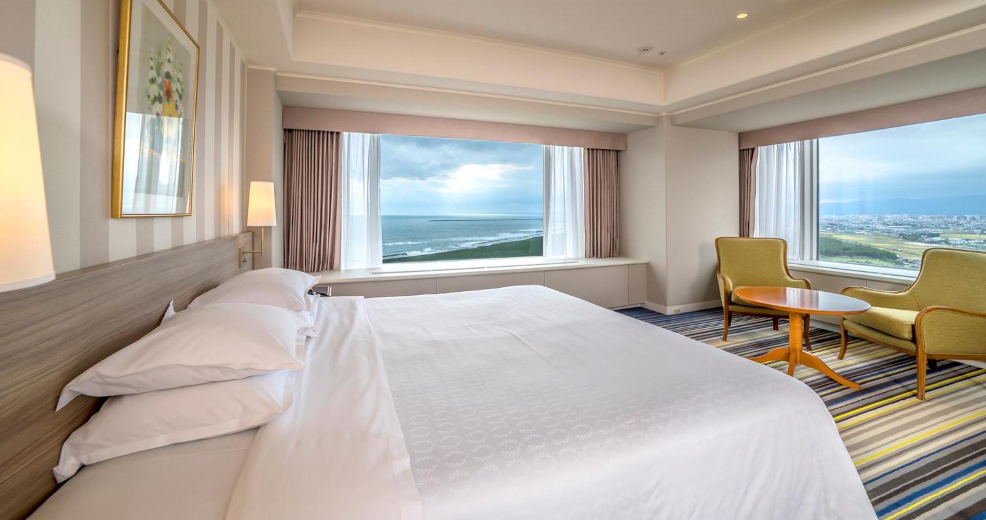 Sheraton Grande Ocean Resort Міядзакі Екстер'єр фото